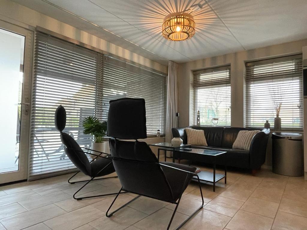 Escape, Appartement Met Groot Terras Buren (Friesland) Exterior foto